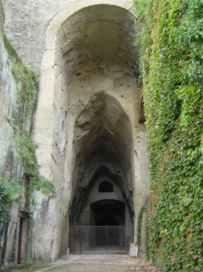 Crypta Neapolitana